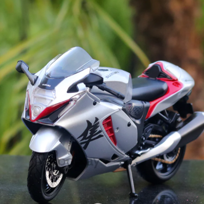 Diecast Metal Suzuki Hayabusa 2022 Precision Crafted Icon