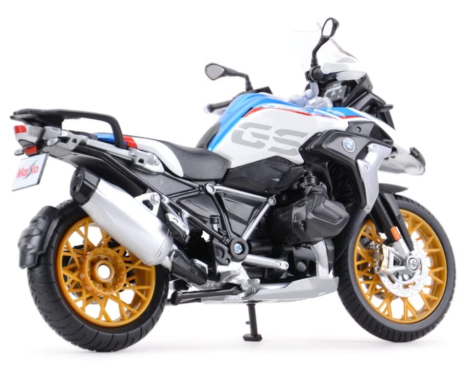 Maisto presents a meticulously crafted scale replica of the BMW R1250 GS image 6