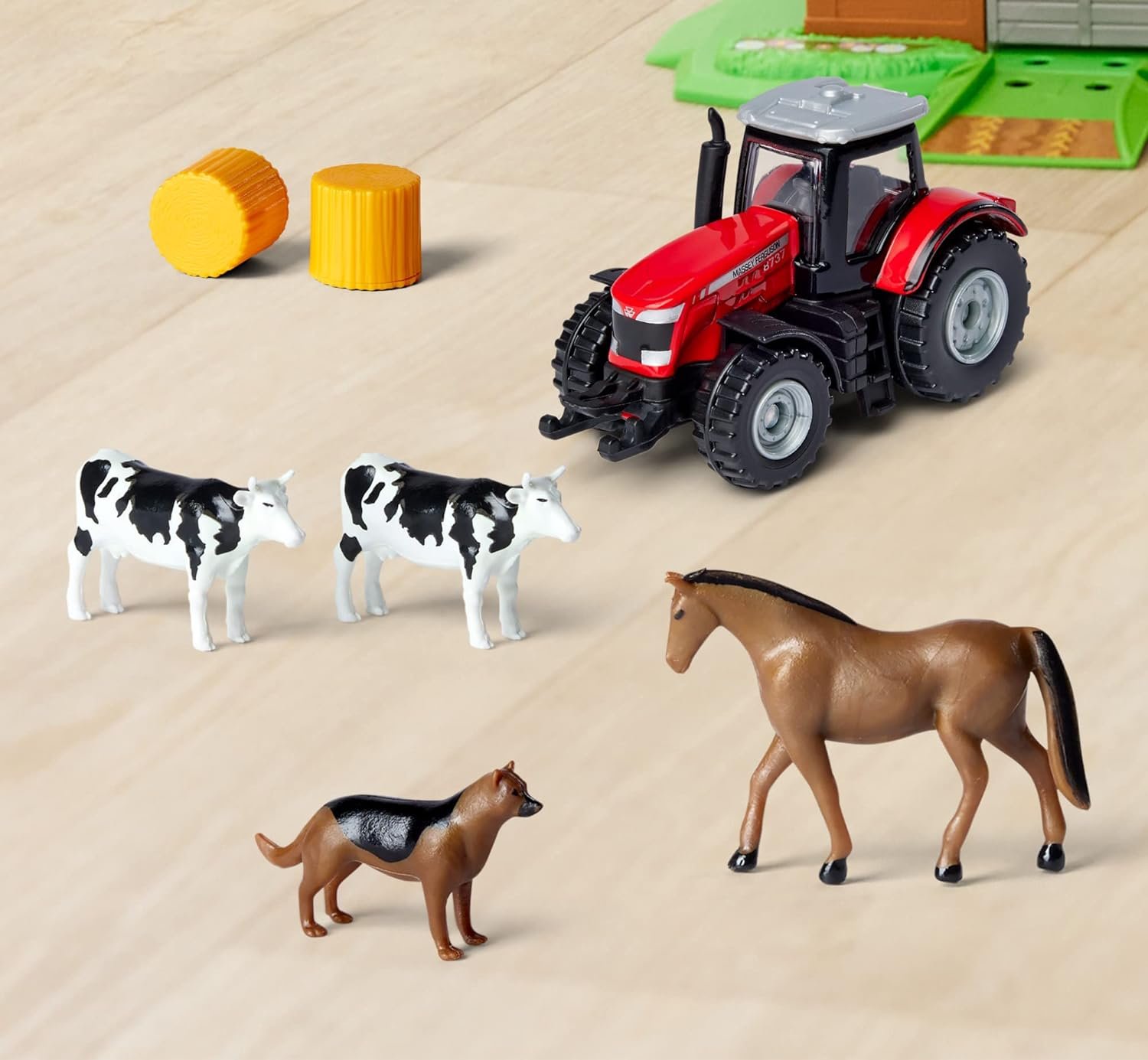 Majorette Creatix Farm Feature-Packed Toy Farm image 6