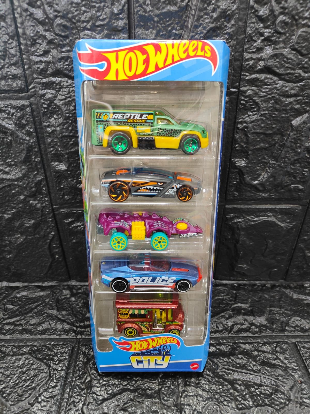 Hotwheels Pack of 5 City 2024 collection